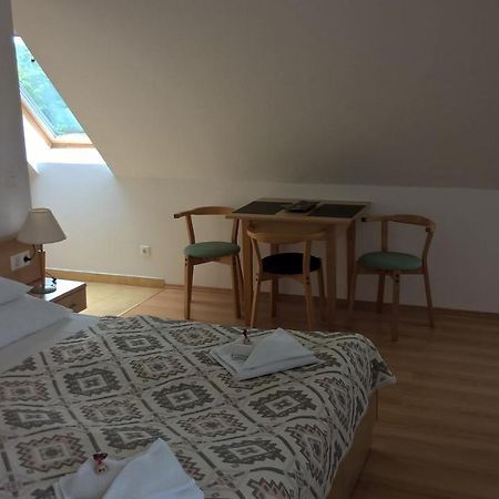 Lilla Wellnessapartman Zalakaros Luaran gambar