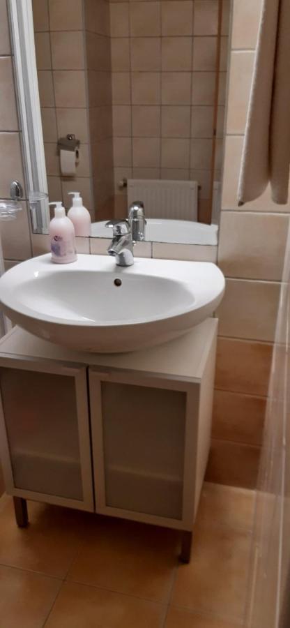 Lilla Wellnessapartman Zalakaros Luaran gambar